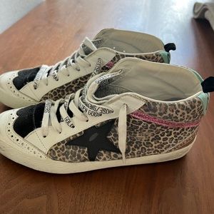 Authentic Golden Goose Midstar.